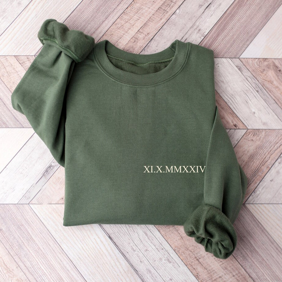 Custom Couple Sweatshirt Personalized Roman Numeral/Date Printed Sweatshirt