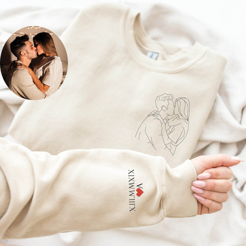 Custom Couple Sweatshirt Embroidered Couple Portrait Outline from Photo Sweatshirt