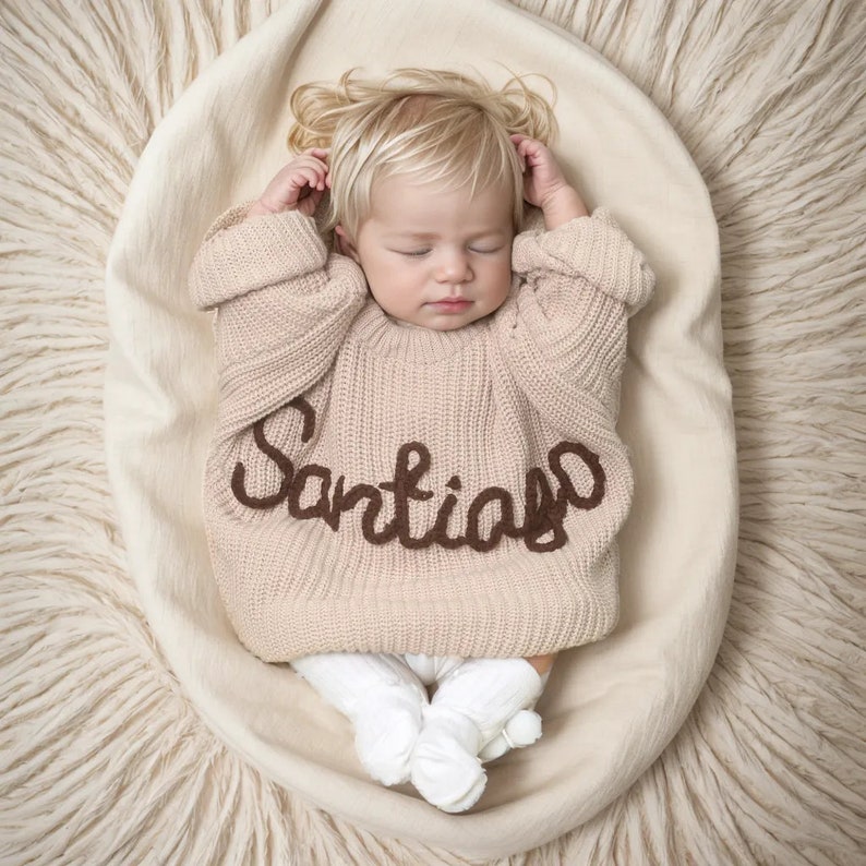 Personalized Hand-Embroidery Sweater Custom Name Knitted Baby Sweater Gift